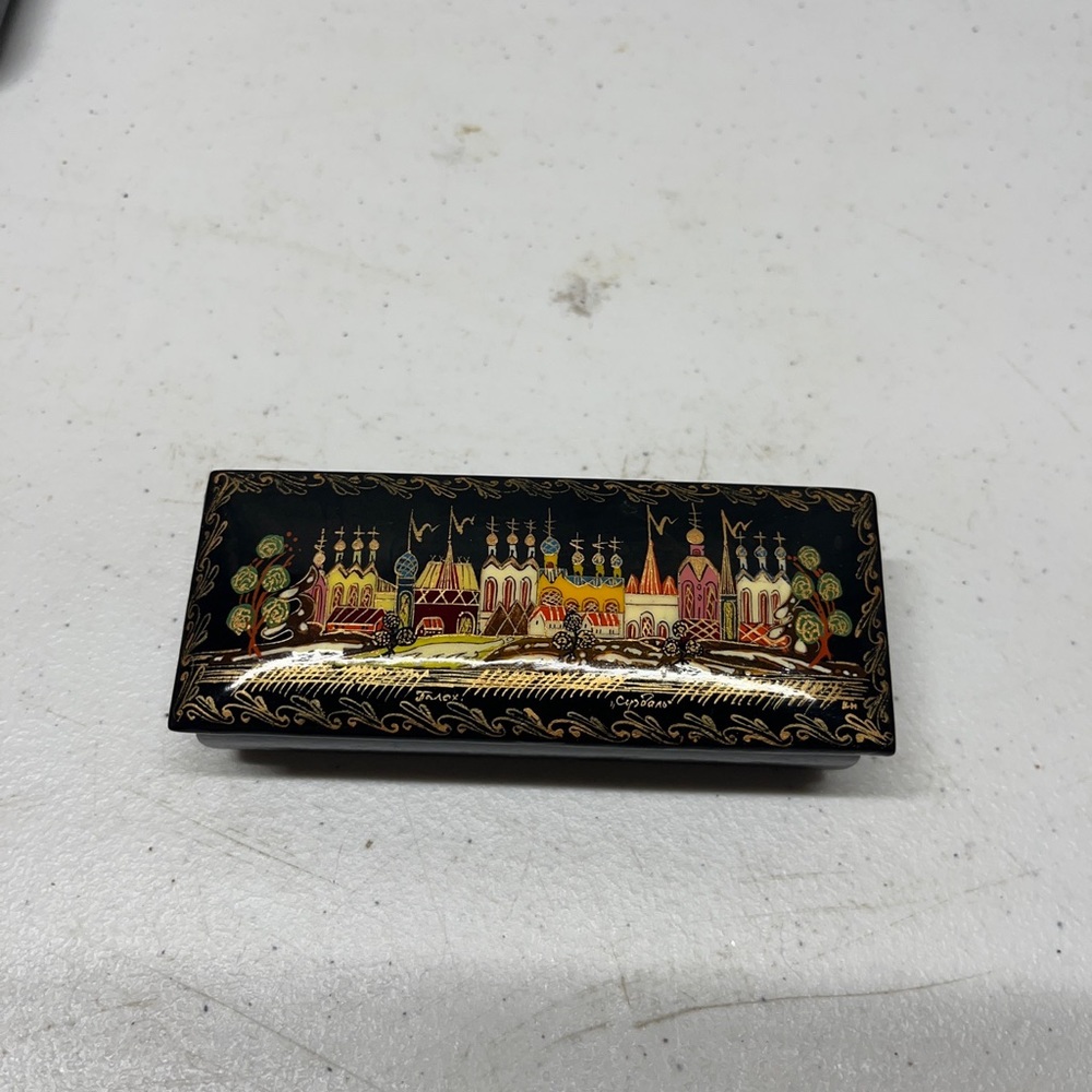 Lacquer Box - Picture 5 of 5